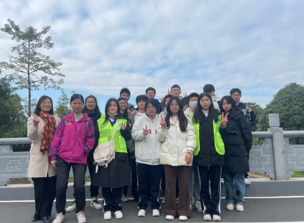同走绿色发展之路，同筑生态文明之基——环保社团完成第二届“河流方程式”讲师考核工作
